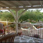 Andronikis House Tatil Evi *