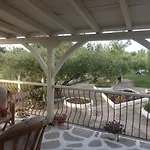 Andronikis House *
