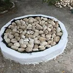 Andronikis House *