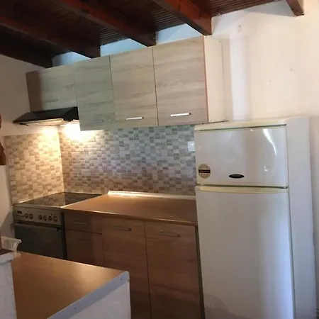 Andronikis House